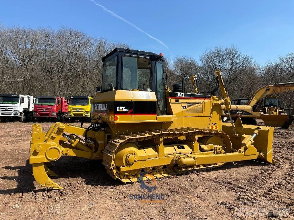 CAT D6G بلدوزرات مجنزرة