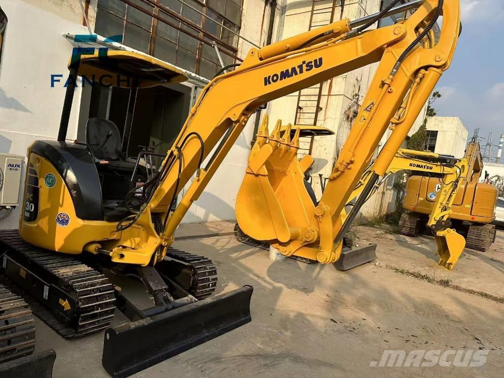 Komatsu PC 30 MR-1 حفارات صغيرة أقل من 7 طن (حفارات صغيرة)