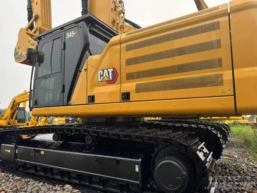 CAT 345GC حفارات زحافة