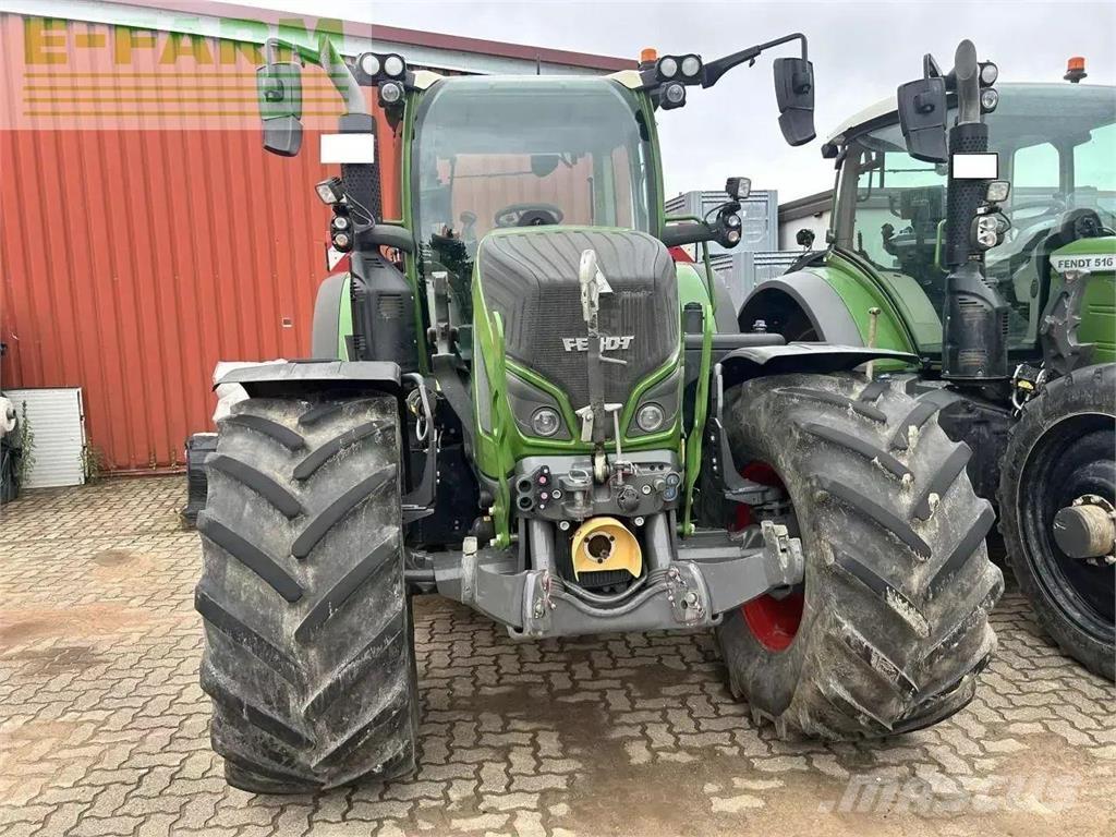 Fendt 724 vario الجرارات