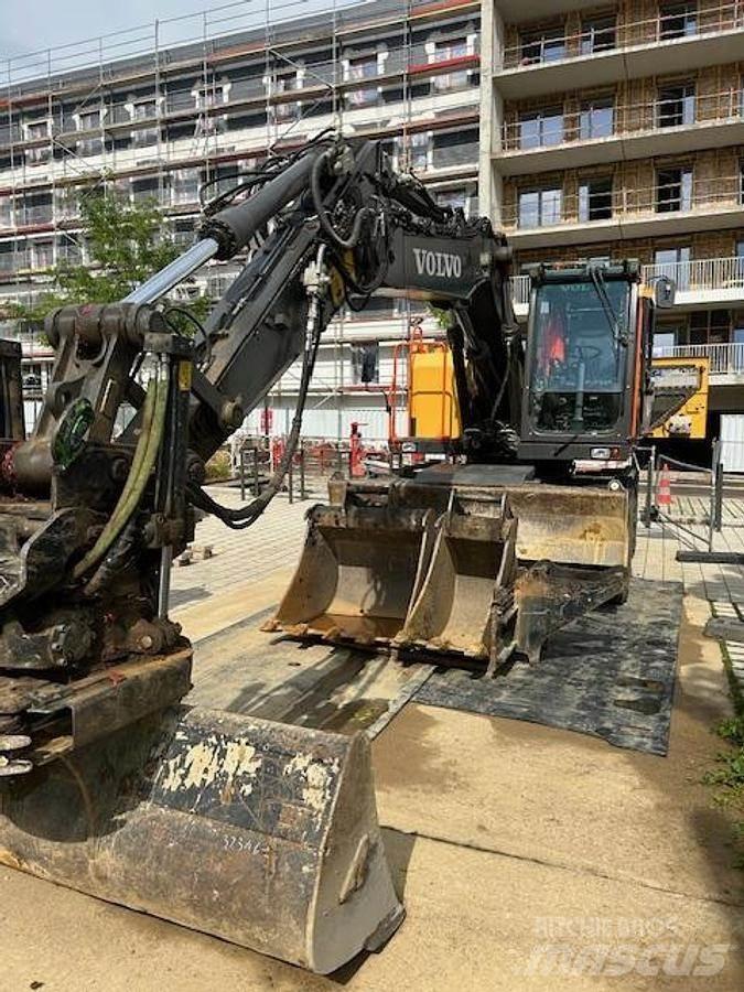 Volvo EWR150E حفارات خاصة