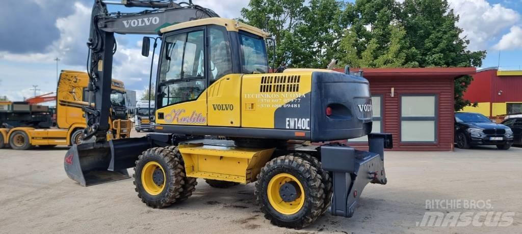 Volvo EW 140 C حفارات بعجل