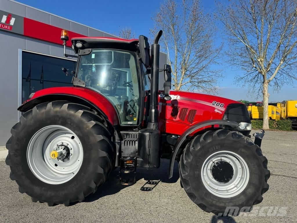 Case IH Puma 200 الجرارات