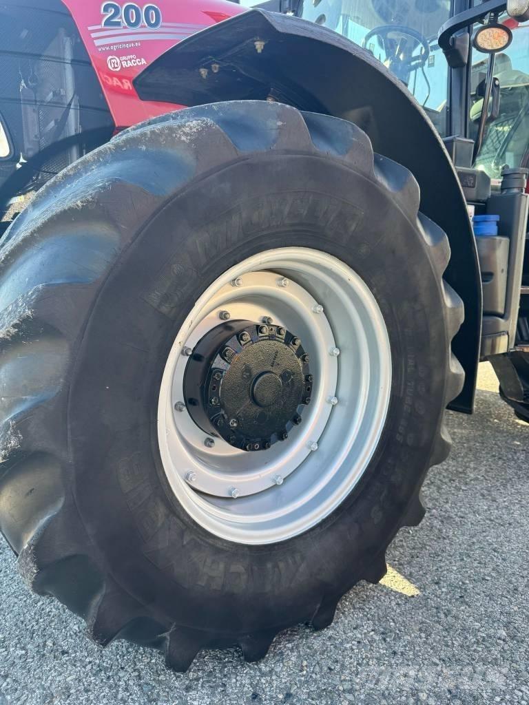 Case IH Puma 200 الجرارات