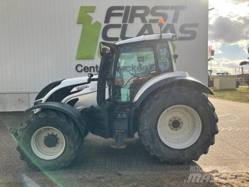 Valtra T 174e الجرارات