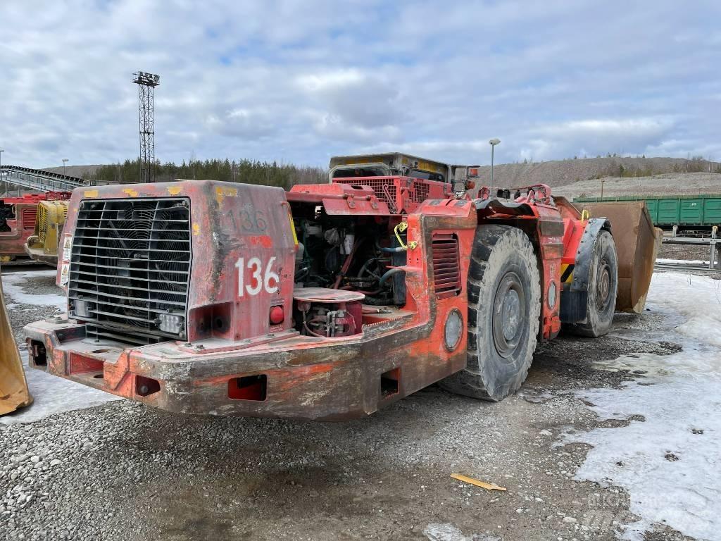 Sandvik LH 410 لوادر للعمل تحت سطح الأرض