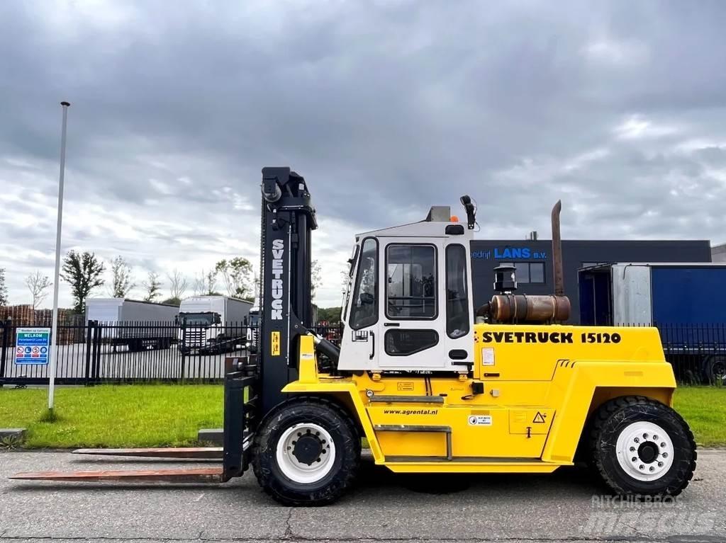 Svetruck 15 120 شاحنات الديزل