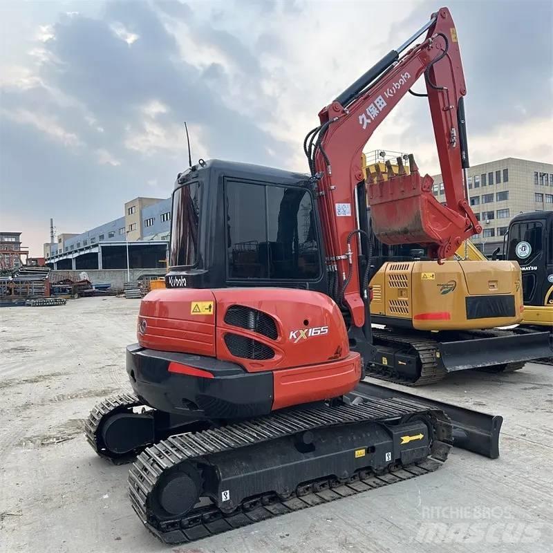 Kubota KX165 حفارات زحافة