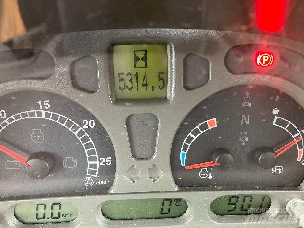 Case IH Maxxum 140 الجرارات
