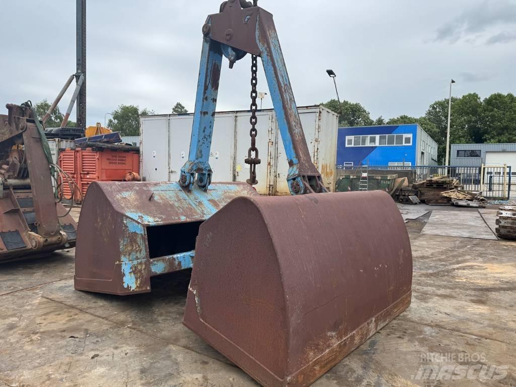  grapple 5000liter خطاطيف
