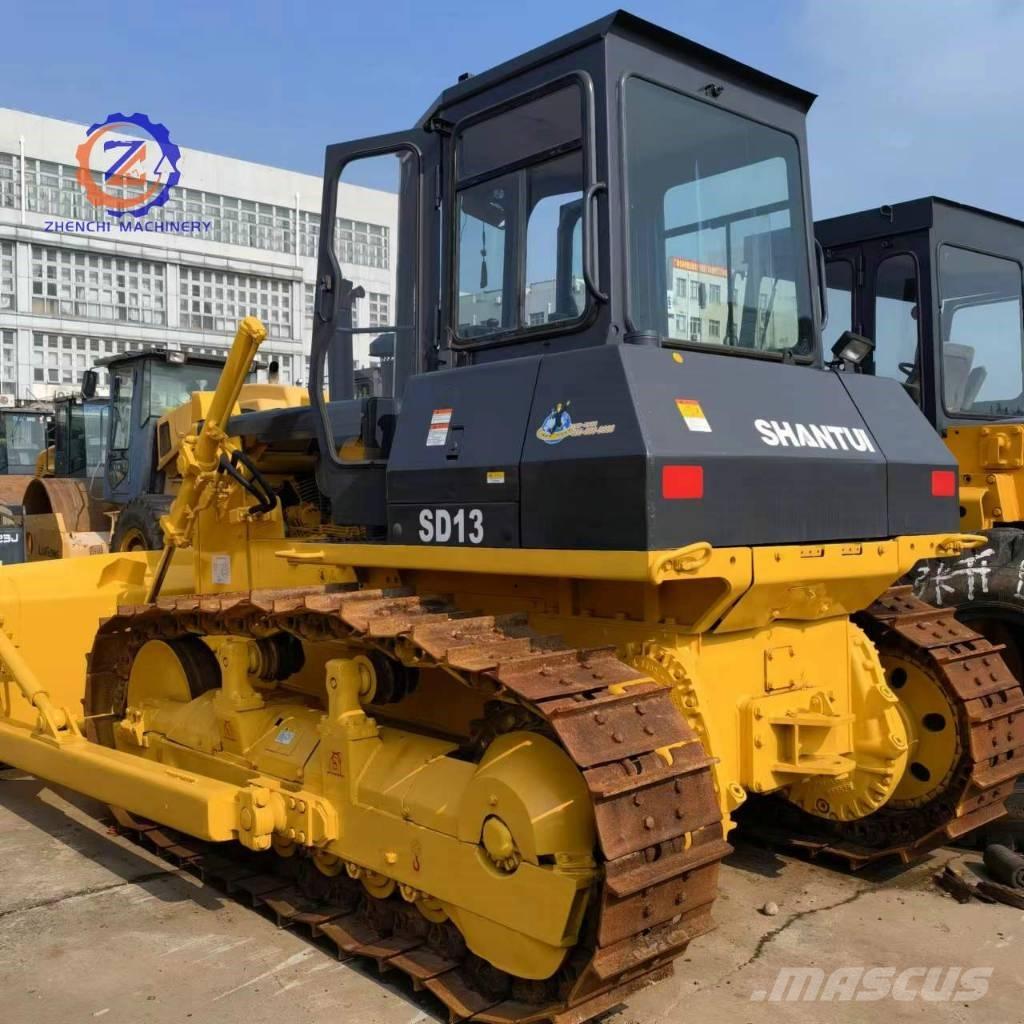Shantui SD 13 بلدوزرات مجنزرة