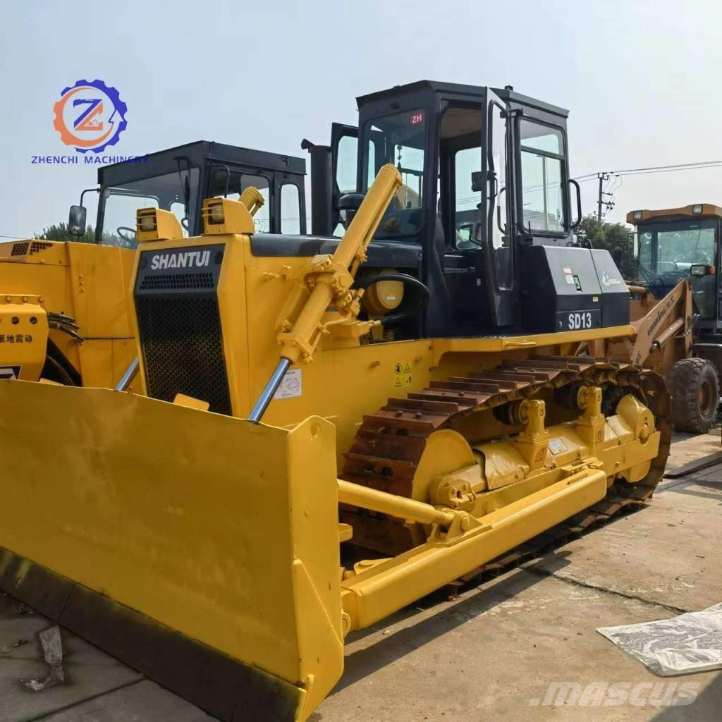 Shantui SD 13 بلدوزرات مجنزرة
