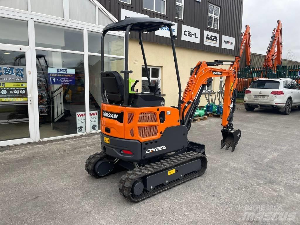 Develon DX 20 Z-7 حفارات صغيرة أقل من 7 طن (حفارات صغيرة)