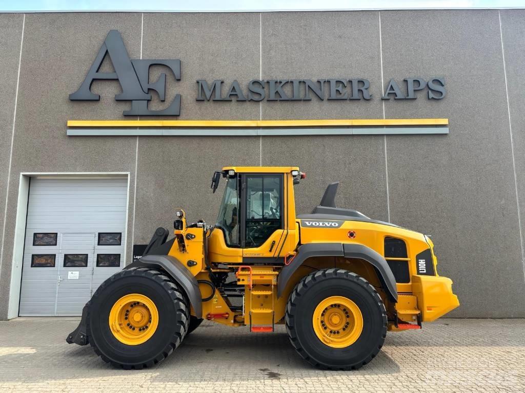 Volvo L110H لوادر بعجل