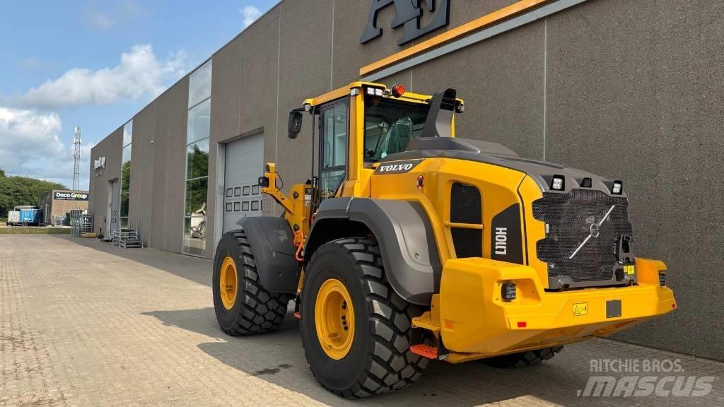 Volvo L110H لوادر بعجل