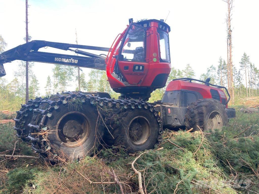Komatsu 951 حصادات