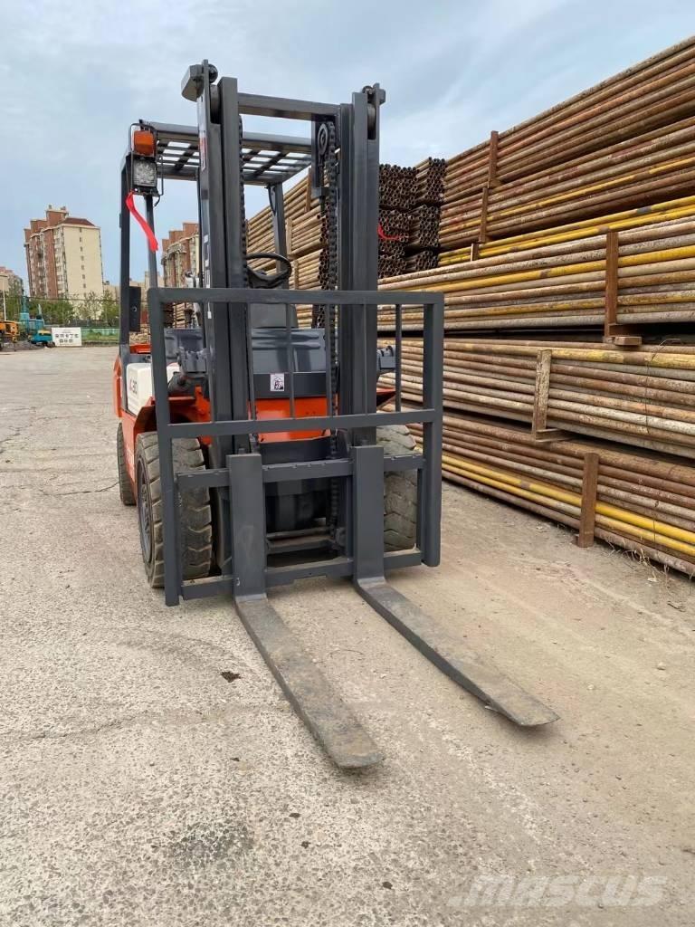 Heli FD 30 شاحنات الديزل