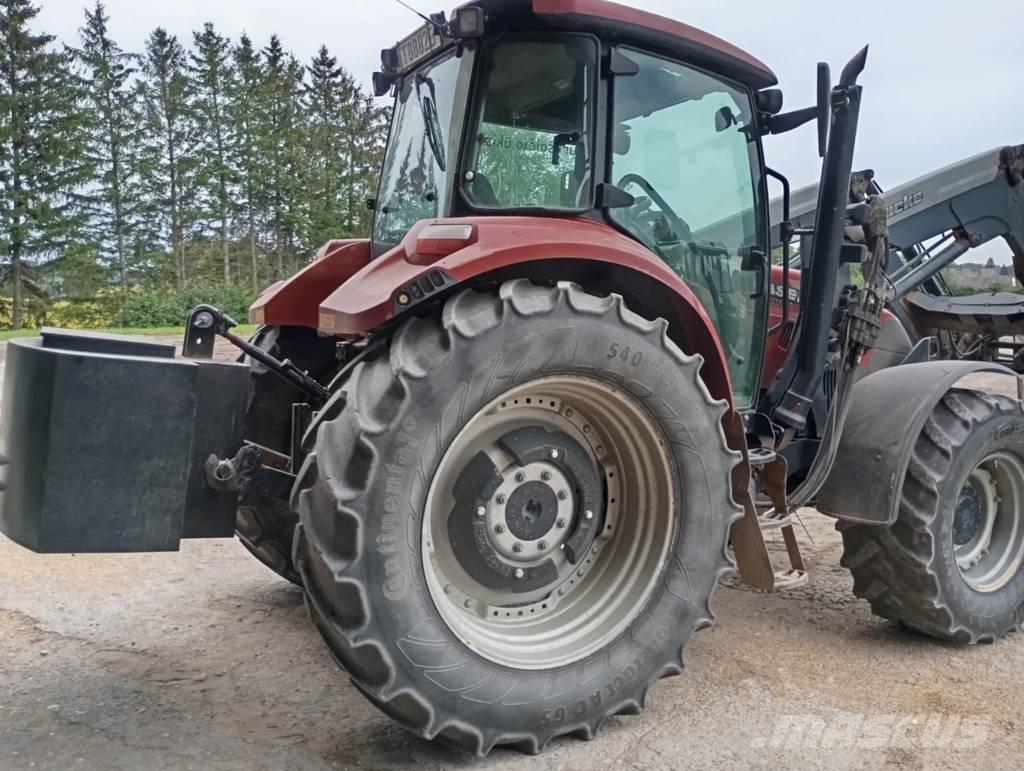 Case IH Farmall 115u الجرارات