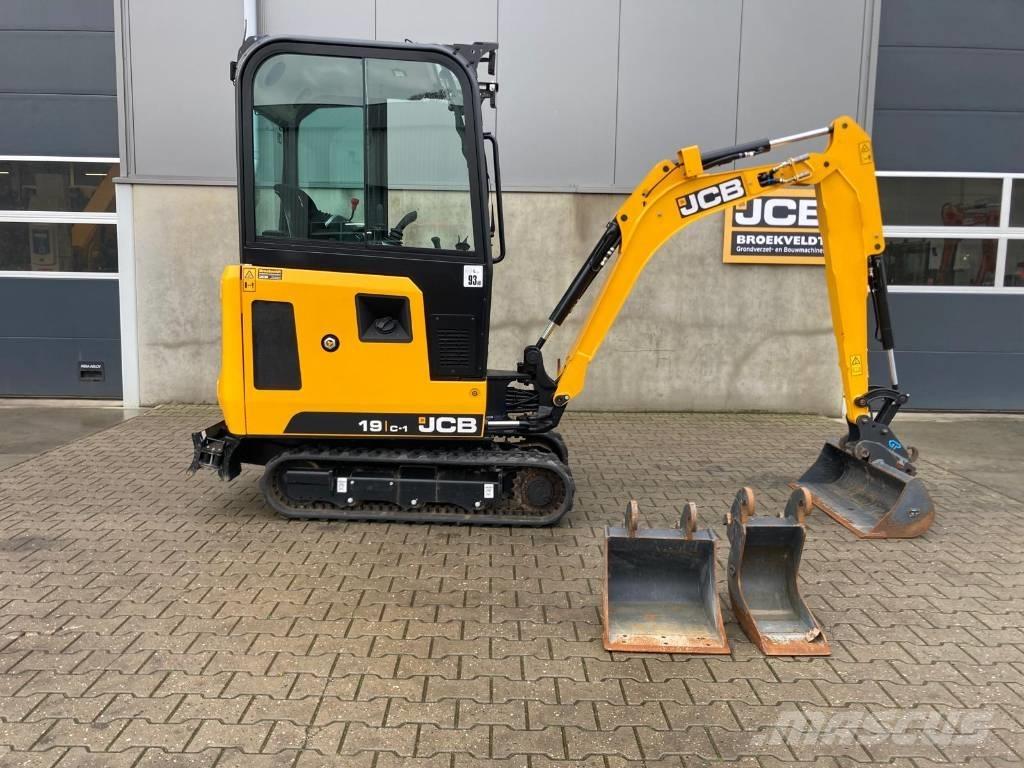 JCB 19 C-1 حفارات صغيرة أقل من 7 طن (حفارات صغيرة)