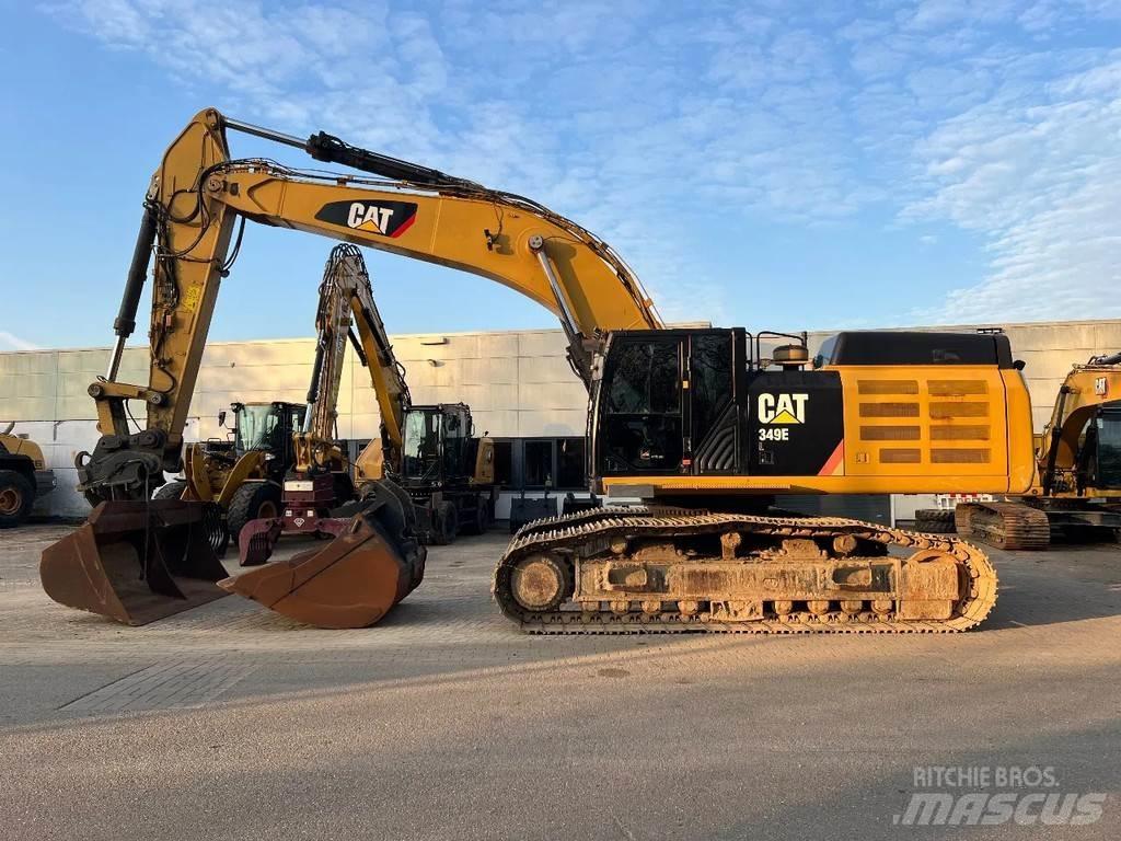 CAT 349E حفارات زحافة