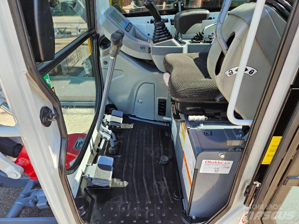 Takeuchi tb216 حفارات صغيرة أقل من 7 طن (حفارات صغيرة)
