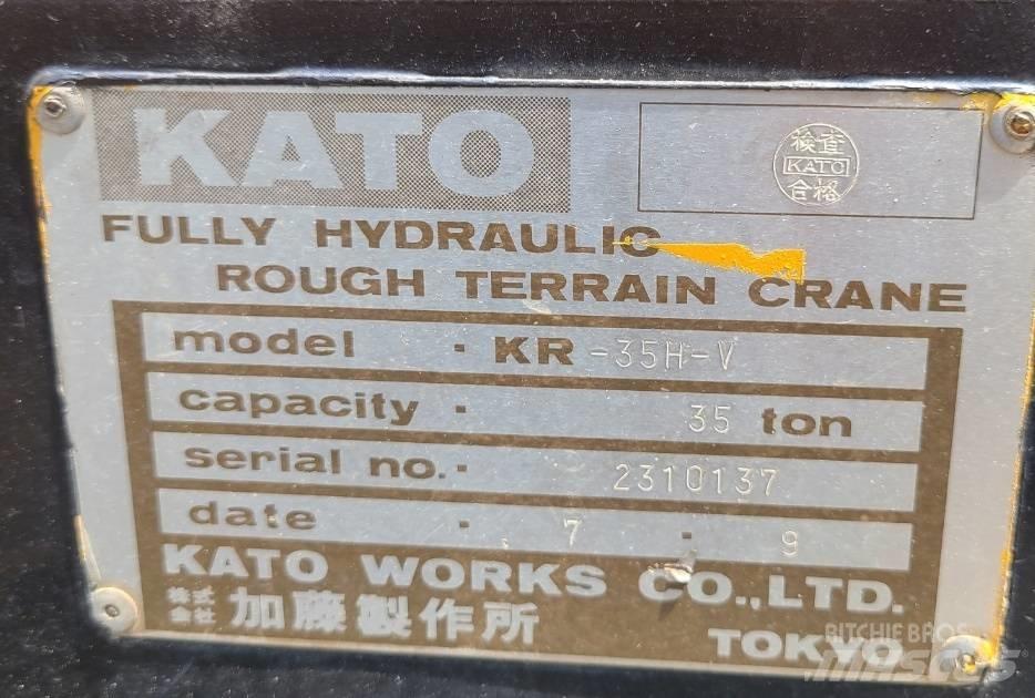 Kato KR35H-V رافعات الطرق الوعرة