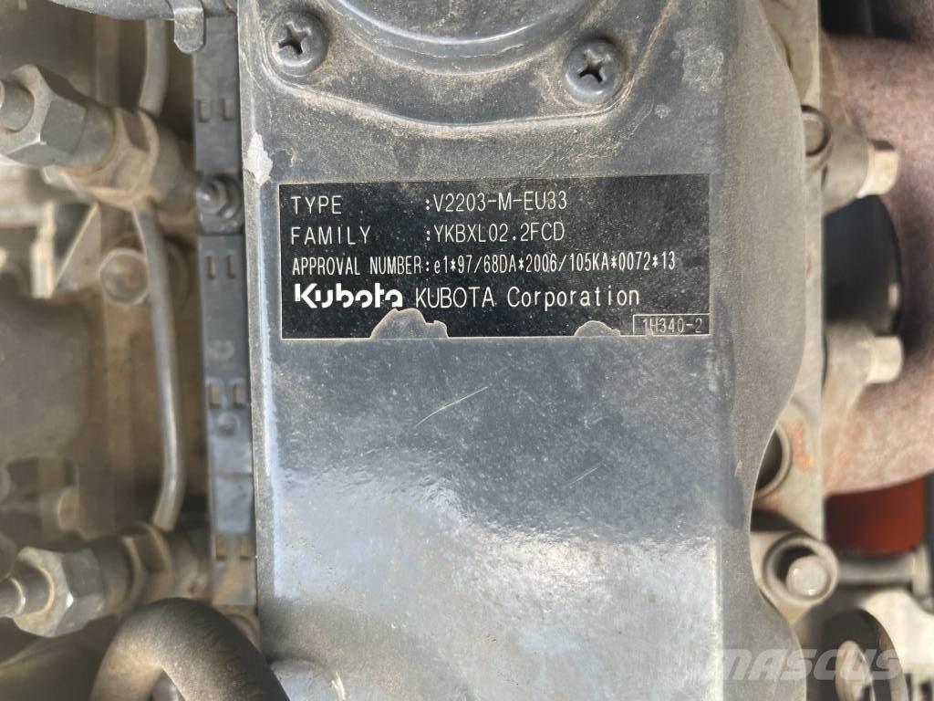 Hamm HD 13 VV مداحل ثنائية الاسطوانة