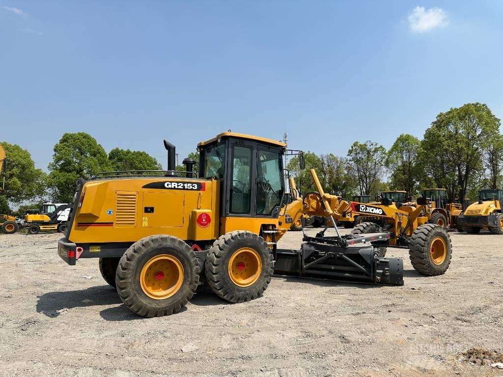 XCMG GR2153 معدات تمهيد الطرق