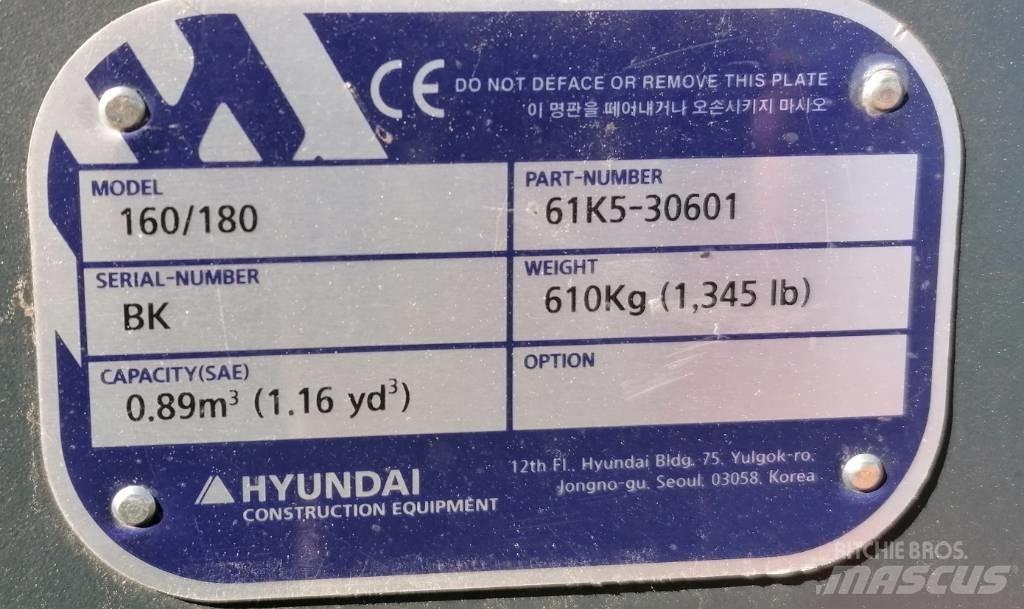 Hyundai 0.89m3_HX180 دلاء
