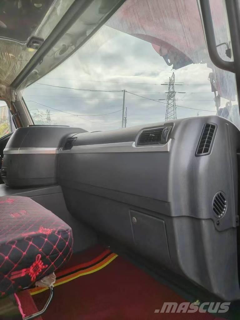 Sany STC1300C8 رافعات صالحة لكل أنواع الطرق