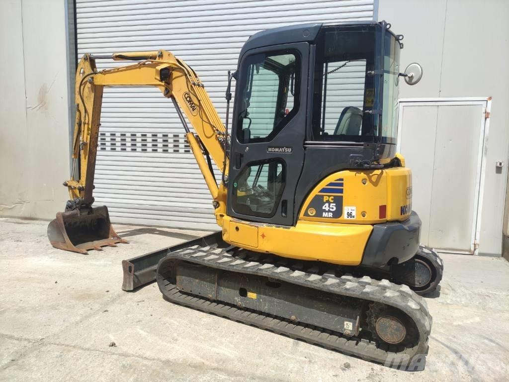 Komatsu PC 45 MR-3 حفارات صغيرة أقل من 7 طن (حفارات صغيرة)