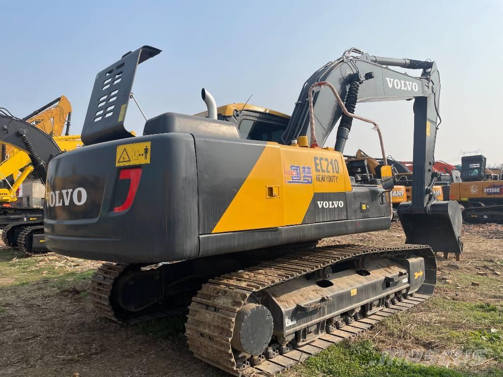 Volvo EC 210 حفارات زحافة