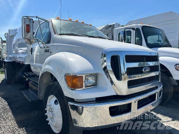 Ford F 750 شاحنات المخلفات