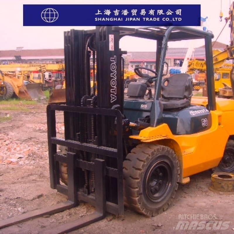 Toyota FD 50 شاحنات الديزل