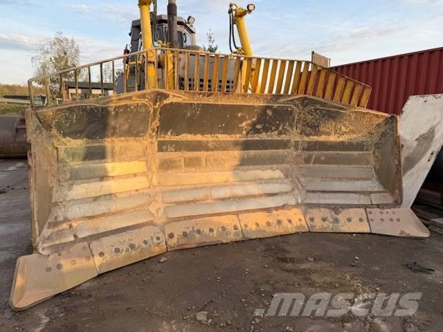 Komatsu D 155 A-3 بلدوزرات مجنزرة