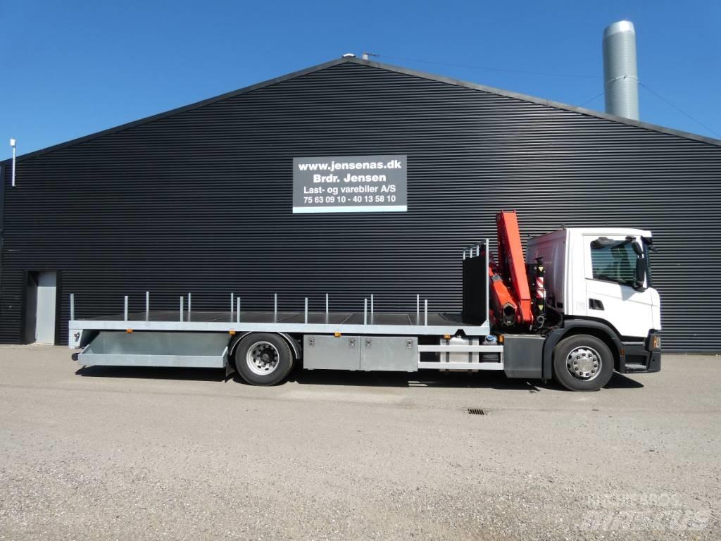 Scania p 220 شاحنات الرافعات