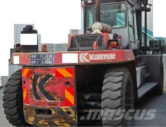 Kalmar DCD 250-12 LB شاحنات الديزل