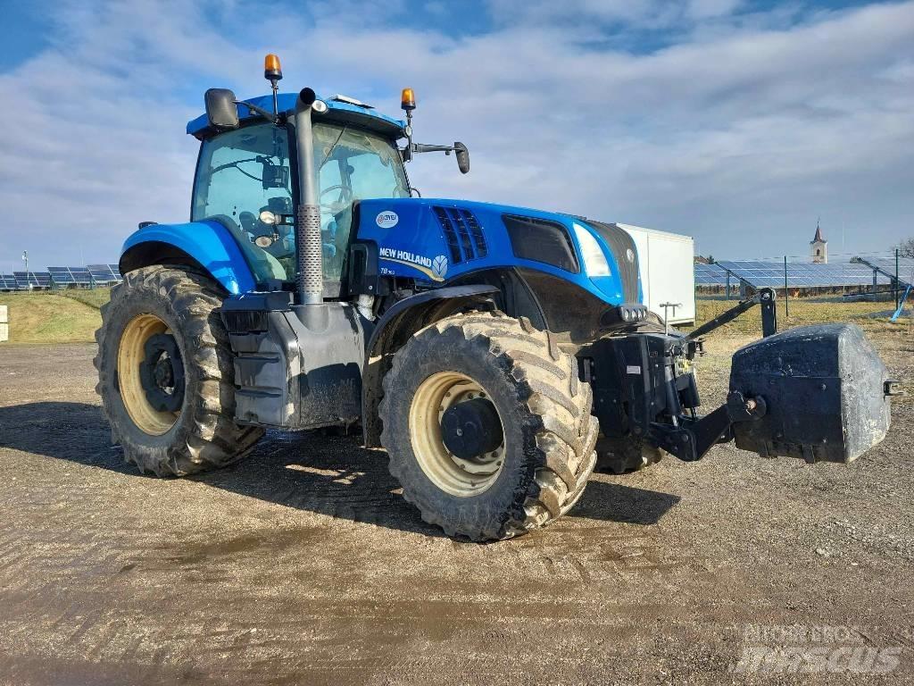 New Holland T 8.360 الجرارات
