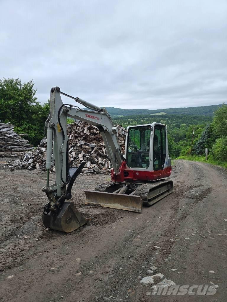 Takeuchi TB 250 حفارات صغيرة أقل من 7 طن (حفارات صغيرة)