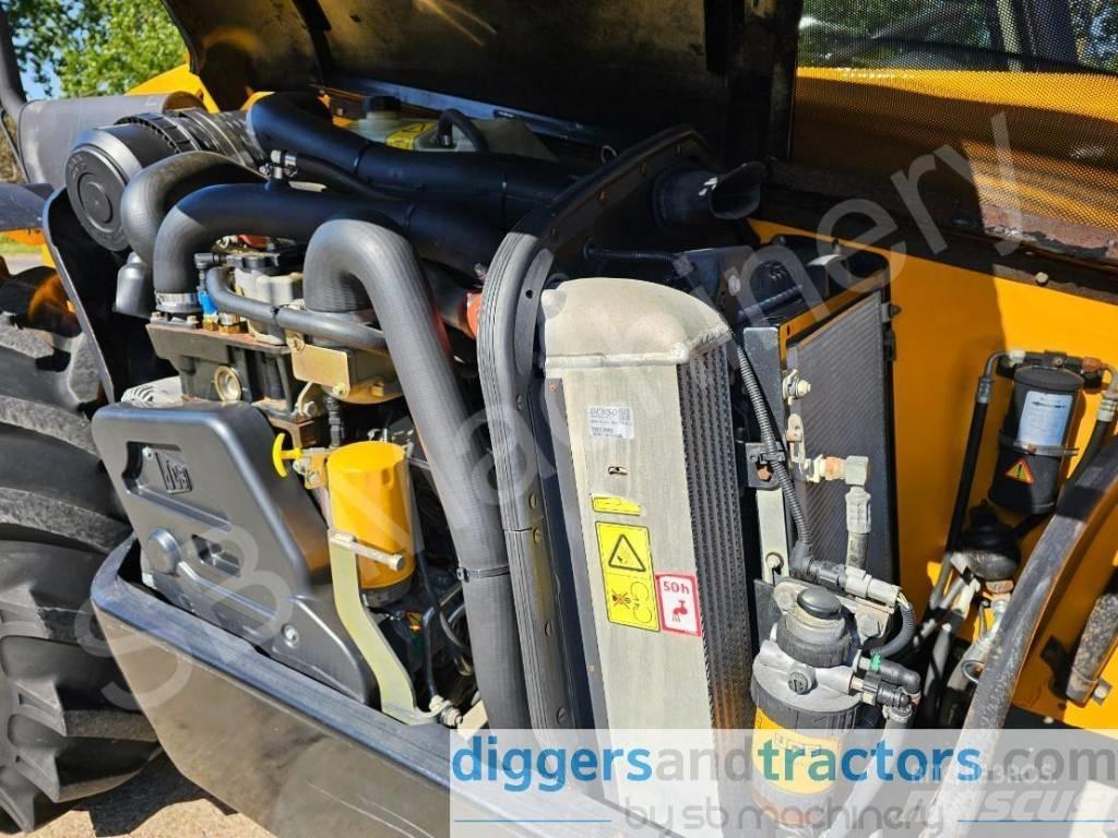 JCB 526-56 Agri معدات مناولة لأغراض الزراعة