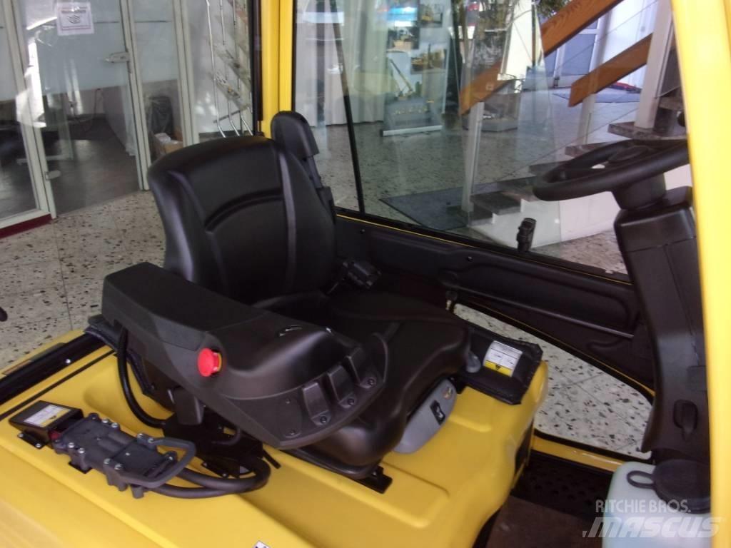 Hyster J2.0XNT شاحنات ذات رافعات شوكية تعمل بالكهرباء