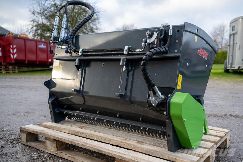 Avant Saltspreder معدات العناية بالأرض - غير ذلك