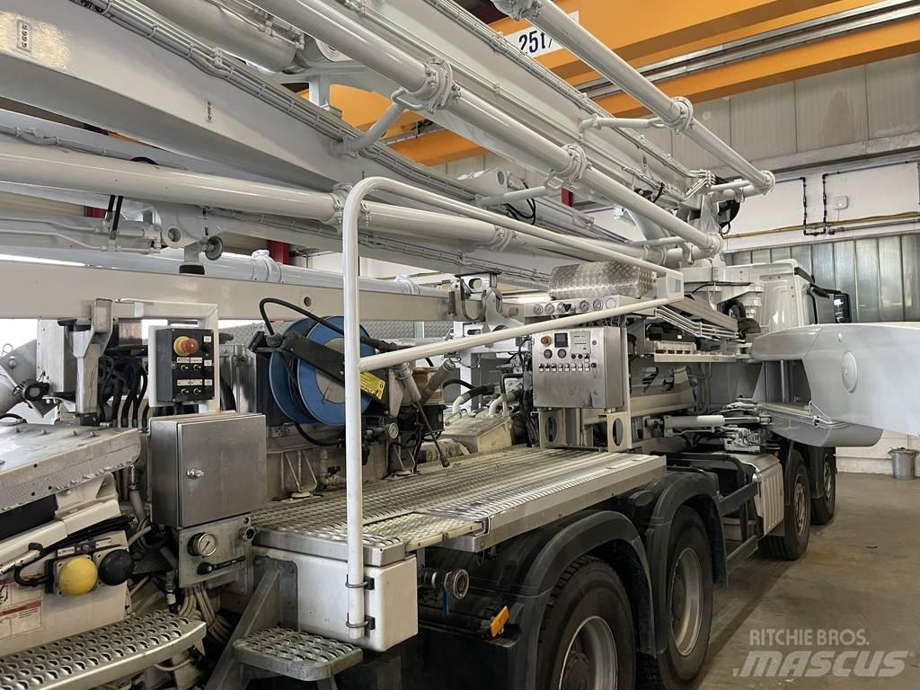 Liebherr THP 37 مضخات خرسانة