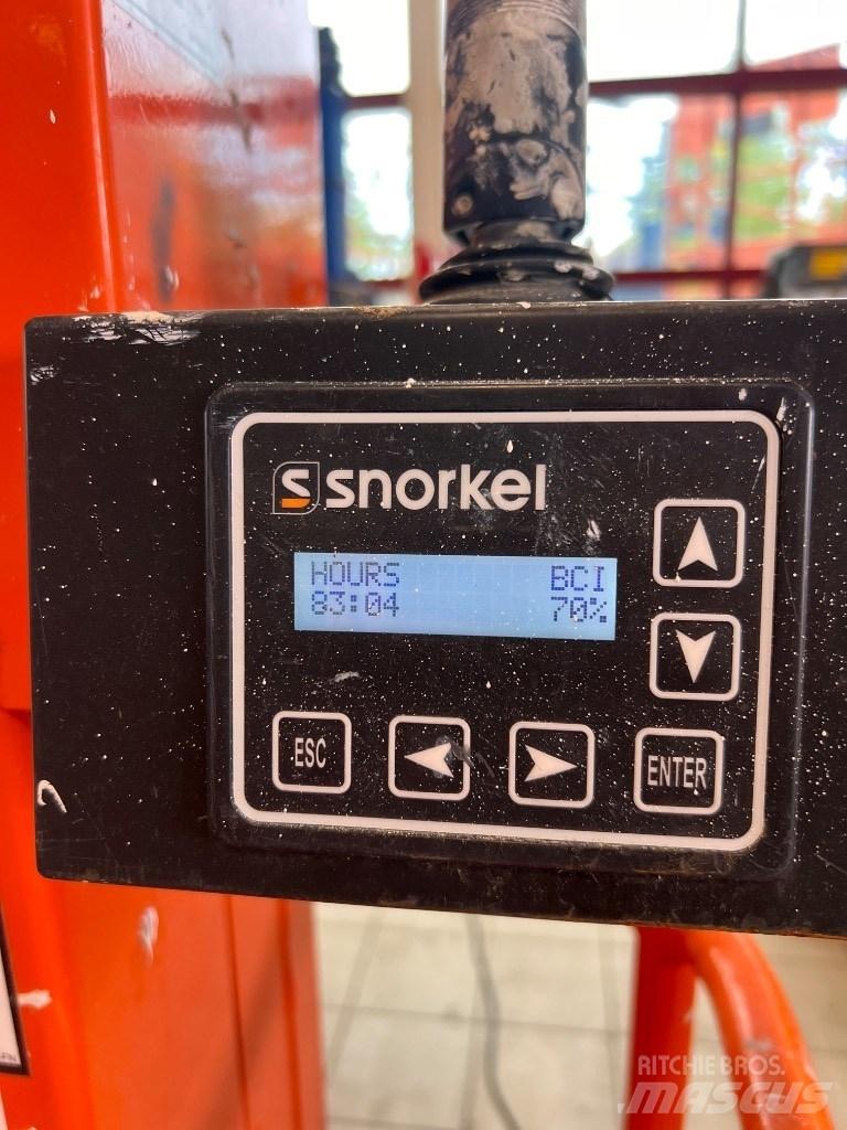 Snorkel TM 12 رافعات السارية الرأسية