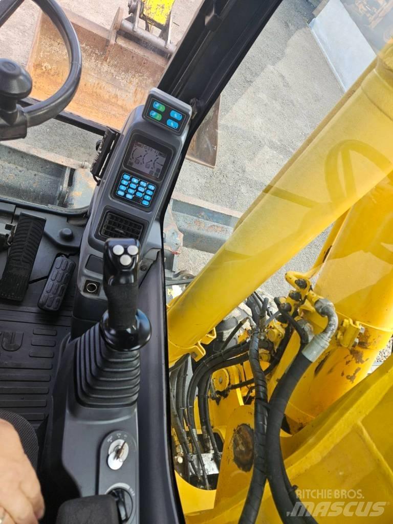 Komatsu PW 160-7 حفارات بعجل