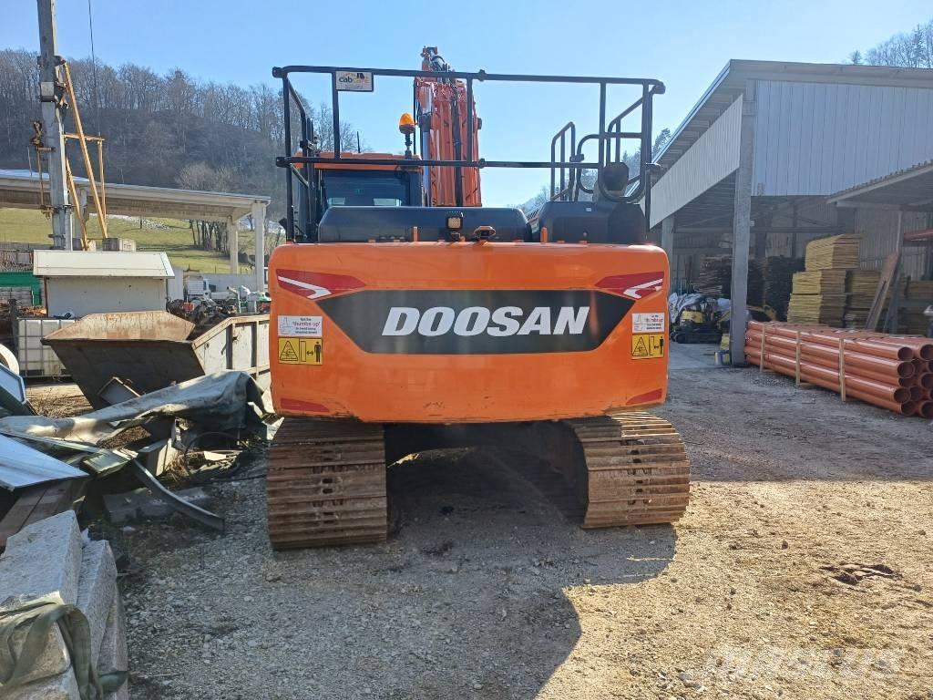 Doosan DX140LC-7 حفارات زحافة