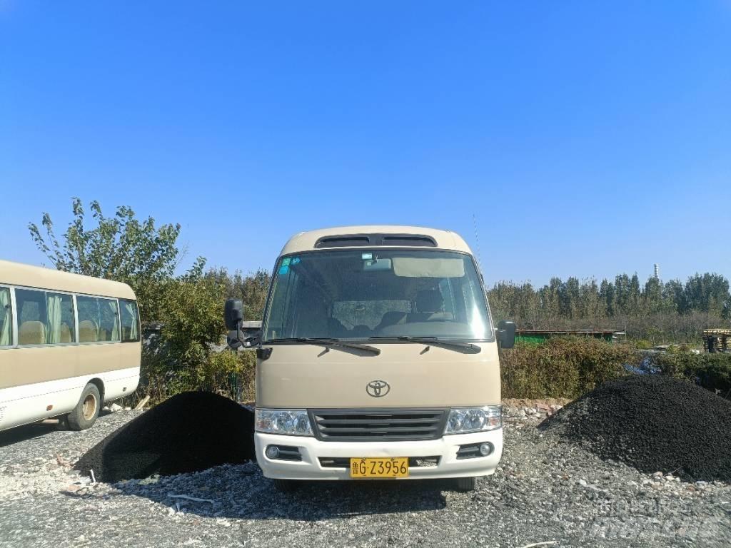 Toyota Coaster Bus حافلة صغيرة