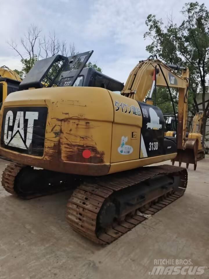 CAT 313D حفارات زحافة