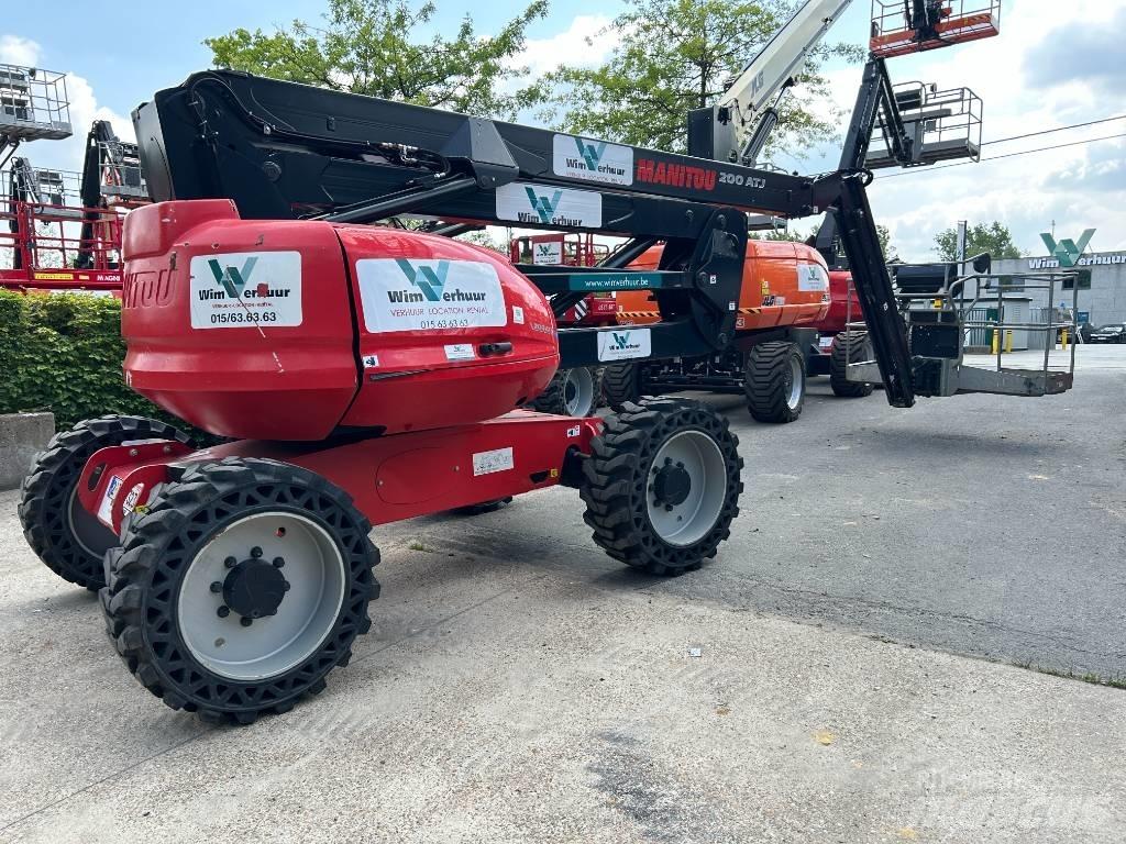 Manitou 200 ATJ RC رافعات سلة مفصلية