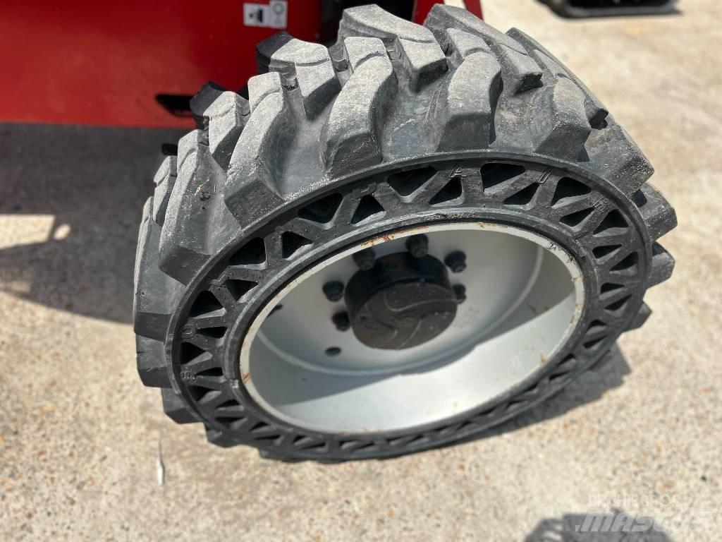 Manitou 200 ATJ RC رافعات سلة مفصلية